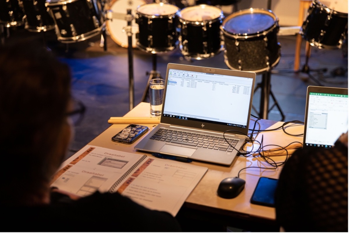 eren werken met data via een drum clinic data drums